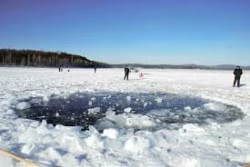 Russia-ice-fall